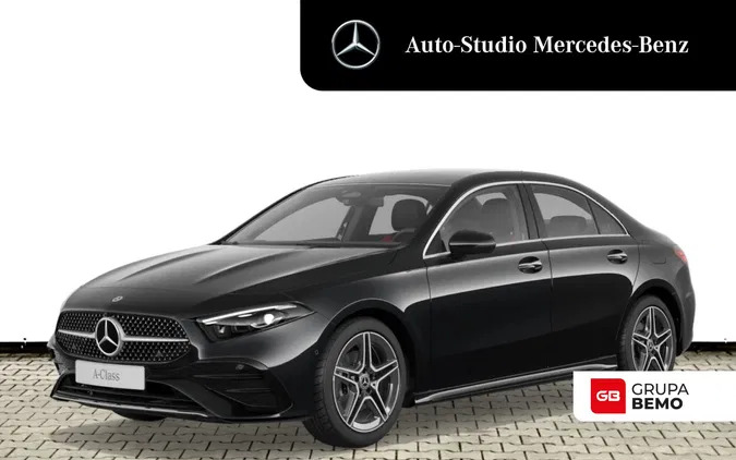 mercedes benz Mercedes-Benz Klasa A cena 190000 przebieg: 5, rok produkcji 2023 z Łódź